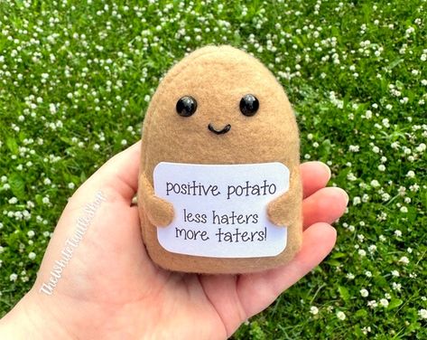 Workplace Positivity, Decoration Back To School, Positive Potato, Handmade Desk, Felt Food Diy, Handmade Desks, Desk Buddy, Puffy Paint, Bead Charms Diy