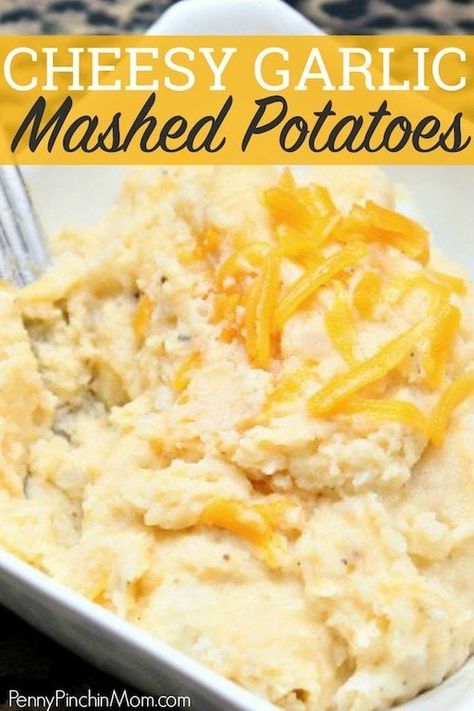 Cheesy Garlic Mashed Potatoes Recipe, Cheesy Garlic Mashed Potatoes, Meatloaf Side Dishes, Garlic Mashed Potatoes Recipe, Tartiflette Recipe, Recipes Cheese, Roasted Garlic Mashed Potatoes, Cheese Mashed Potatoes, Easy Mashed Potatoes