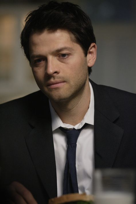 Jimmy Novak Jimmy Novak, Castiel Aesthetic, Castiel Angel, Castiel Supernatural, The Fallen Angel, Jensen And Misha, Supernatural Art, Dean And Castiel, Supernatural Dean Winchester