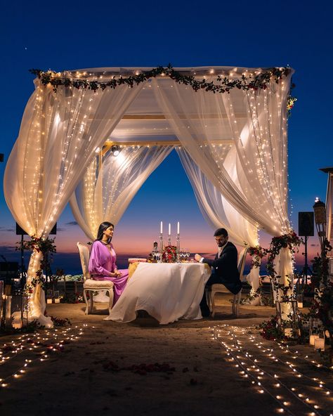 #MPIRE #AHDStudioBH  #beachside #proposal #engagement #happywedding #ring #smile #surprise Beach Proposal At Night, Dinner Proposal Engagement, Arab Proposal, Dinner Proposal Ideas, Proposal Dinner Ideas, Dream Proposal Romantic, Proposal Dinner, Proposal Decorations, Proposal Decor