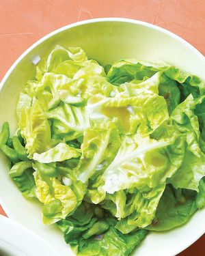 Boston Lettuce Salad with Celery Boston Lettuce, Lettuce Salad Recipes, Celery Recipes, Celery Salad, Salad Recipes Video, Romaine Lettuce Salad, Lettuce Salad, Fruit Salad Recipes, Romaine Lettuce