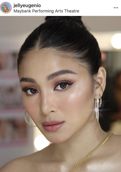 Nadine Lustre Makeup, Filipina Makeup, Graduation Look Makeup, Wedding Makeup Hijab, Lady Luster, Simple Bridal Makeup, Fresh Makeup Look, Makeup Hijab, Hijab Makeup