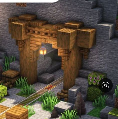 Minecraft Chest Storage Ideas, Dark Oak Wall Minecraft, Small Cave House Minecraft, Minecraft Coat Hanger, Minecraft Door Frame Ideas, Minecraft Cave Stairs, Minecraft Mine Entrances, Small Minecraft Decor, Minecraft Hill Stairs