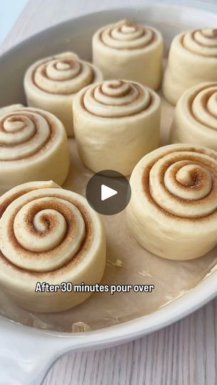 Cream Bun, Oven Cover, Cinnamon Bun Recipe, Apple Bread Recipe, Mango Dessert, Cinnamon Cake, Breakfast Sweets, Vanilla Paste, Dough Ingredients