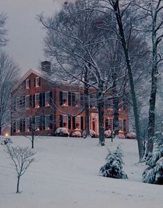 Bardstown Kentucky, Beautiful Mansion, Brick Fireplaces, Advent Christmas, Casas Coloniales, My Old Kentucky Home, Casa Exterior, Colonial House, House Goals