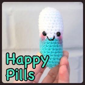 Crochet Chill Pill Keychain Free Pattern, Pickle Crochet Pattern Free, Pill Crochet, Crochet Queen, Crochet Keychain Pattern, Crochet Humor, Chill Pill, Crochet Food, Happy Pills