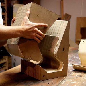 How To Bend Wood, Bent Plywood, Curved Wood, Bent Wood, Plywood Furniture, Wood Glue, Design Milk, Craft Work, Wood Shop