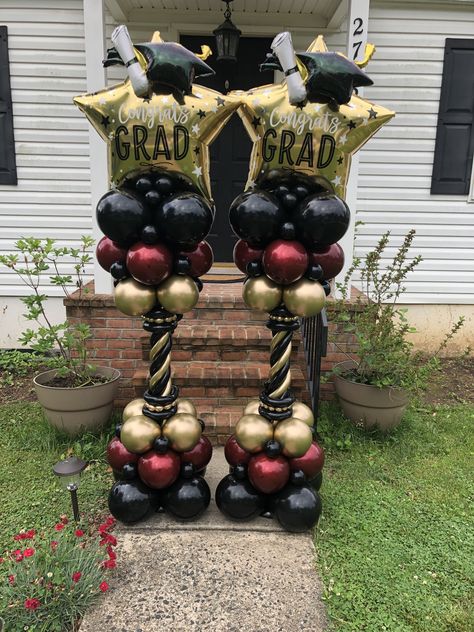 College Graduation Party Decorations, Graduation Party Pictures, Senior Graduation Party, Graduation Party High, Graduation Party Diy, Graduation Party Centerpieces, Graduation Party Themes, Graduation Party Planning, Grad Party Decorations