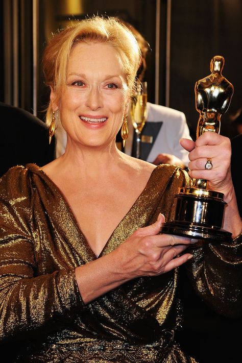 Meryl Streep The Golden Lady, The Iron Lady, Mia 3, Actrices Hollywood, Oscar Winners, Famous Singers, Meryl Streep, Academy Awards, Best Actress