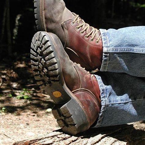 mmm Lumberjack Boots, Moon Costume, Bike Boots, Logger Boots, Biker Aesthetic, Old Boots, Men Stuff, Hot Boots, Mens Attire