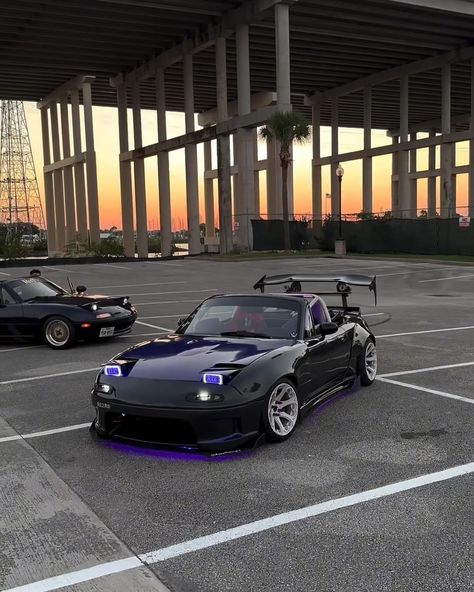 Miata Na Interiors, Miata Mx5 Modified, Miata Wide Body Kit, Miata Body Kit, Modified Miata, Miata Aesthetic, Black Miata, Monster Miata, Miata Interior