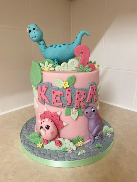 Pink And Purple Dinosaur Cake, Pink Dinosaur Birthday Cake, Girly Dinosaur Cake 3rd Birthday, Twoasaurus Birthday, Dinosaur Cake Girly, Pink Dinosaur Cake, Girl Dinosaur Cake, Birthday Ideas Pink, Birthday Dinosaur Cake