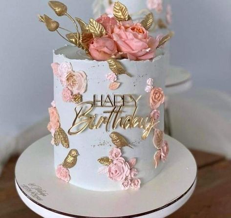 Bday Cake Designs For Women, Unique Birthday Cakes For Women Trends, Floral Birthday Cake For Women, Beautiful Birthday Cakes For Women Ideas, Elegant Cakes Birthday For Women, Birthday Cake For Women Simple, Fluffy Vanilla Cake, Modern Birthday Cakes, There's No Tomorrow