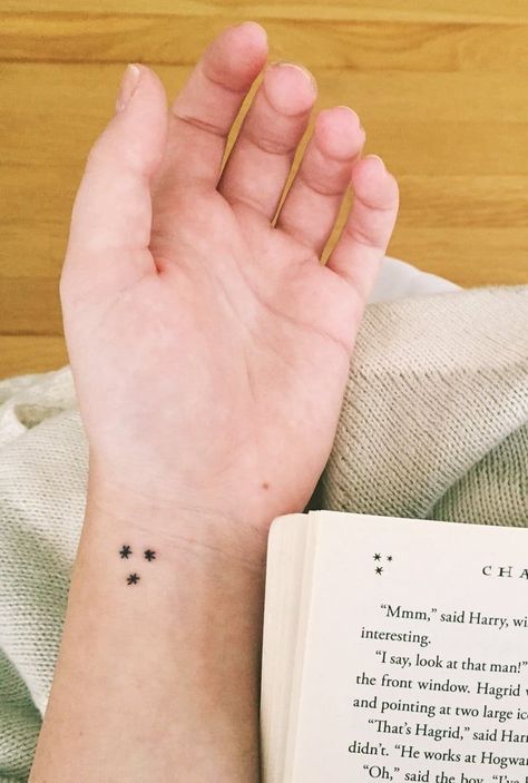 Tiny Harry Potter Tattoos, Potter Tattoo, Harry Potter Tattoos, Harry Potter Tattoo, Small Girl Tattoos, Book Tattoo, Subtle Tattoos, Trendy Tattoos, Minimalist Tattoo