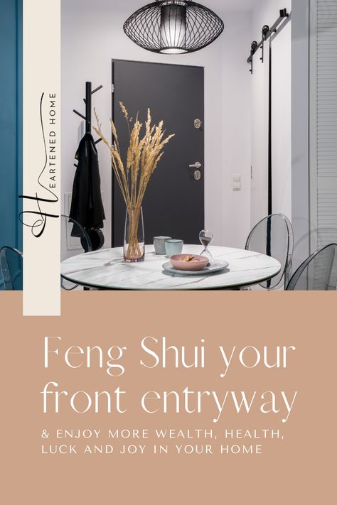 Welcome to the world of Feng Shui! Your front entryway is the first impression of your home and the key to unlocking the positive energy within. By using the ancient Chinese art of Feng Shui, you can create harmony and balance in your entryway and invite abundance and good health into your home. Follow these simple tips and ideas to ensure that your front entryway will bring joy, peace, and prosperity to your life. Feng Shui Entryway Ideas, Feng Shui Entrance, Feng Shui Entryway, Entrance Ideas Entryway, Feng Shui Front Door, Feng Shui Interior, Feng Shui Garden, Apartment Entrance, Feng Shui Principles