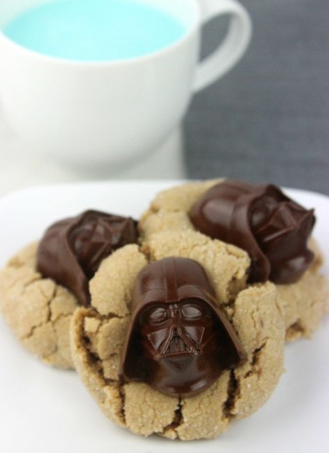 Star Wars Dessert, Peanut Blossom Cookies, Darth Vader Cake, Fruit Pizza Sugar Cookie Recipe, Peanut Butter Blossoms Recipe, Peanut Butter Blossom, Pizza Sugar Cookie, Peanut Butter Kiss Cookies, Traditional Christmas Cookies