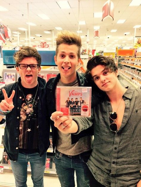 Meet the vamps album!❤❤ The Vamps Album, Meet The Vamps, Bradley The Vamps, Tristan Evans, Connor Ball, James Mcvey, Brad Simpson, Bradley Simpson, Imagine Dragons