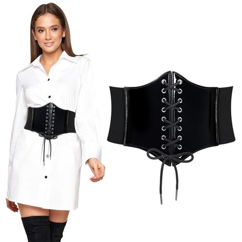 Waspie Corset Outfit, How To Style A Corset Belt, How To Style A Corset, Corset Belt Outfit, Belt Styling, Corset Outfit, Oversized Shirts, Belt Vintage, Women Corset