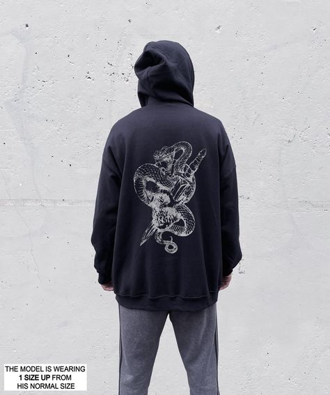 Grunge Hoodies, Hoodie Grunge, Grunge Hoodie, Goth Hoodie, Goth Streetwear, Emo Style, Hoodie Aesthetic, Streetwear Hoodie, Hoodie Material