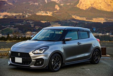 Suzuki Swift Aesthetic, Suzuki Swift Modified, New Suzuki Swift, Suzuki Swift Sport, City Life Photography, Suzuki Cars, Bike Pictures, Mecca Wallpaper, Cartoon Character Pictures