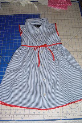 Dress Transformation, Girls Dress Tutorial, Dress Upcycle, Diy Sy, Pinstripe Shirt, Blanket Craft, Dress Tutorial, Sewing Kids Clothes, Add Sleeves