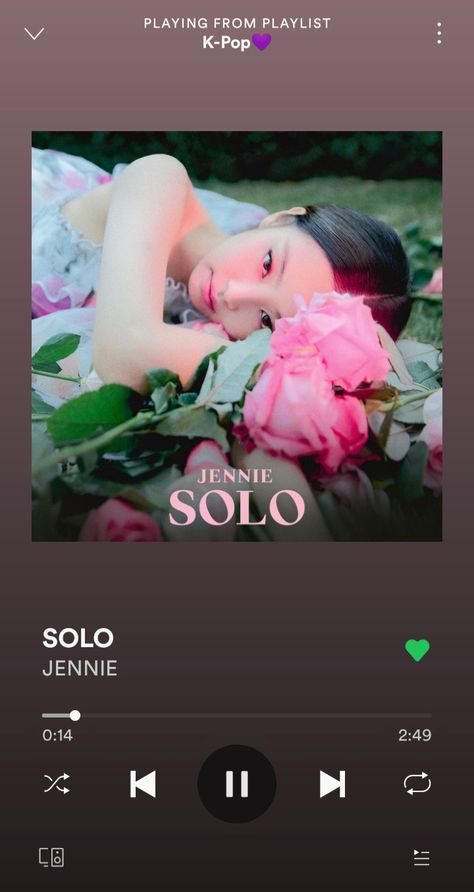 Blackpink Jennie Wallpaper, Solo Jennie, Spotify Screenshot, Jennie Video, Jennie Wallpaper, Feeling Song, Music Collage, Song Recommendations, Blackpink Poster