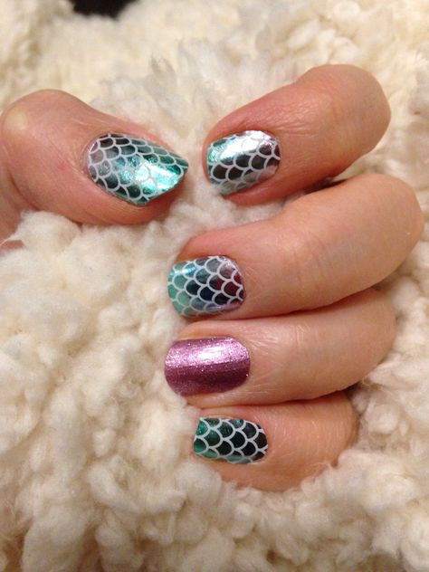 Mermaid Toenails Art Designs, Mermaid Toenails, Nails Mermaid, Pink French Manicure, Mermaid Tales, Nail Shapes Square, Pedi Ideas, Glitter Manicure, Nail Effects