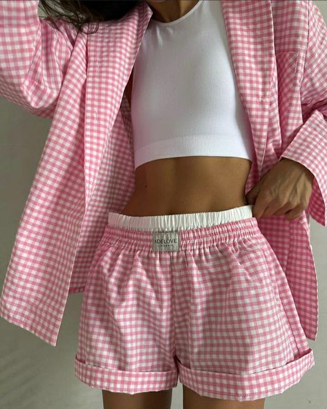 Fall Outfit Casual, Pajama Fashion, Cute Pajama Sets, Cute Pajamas, Aesthetic Outfit, Elastic Waist Shorts, Fashion Fall, Year 2024, Pink Outfits