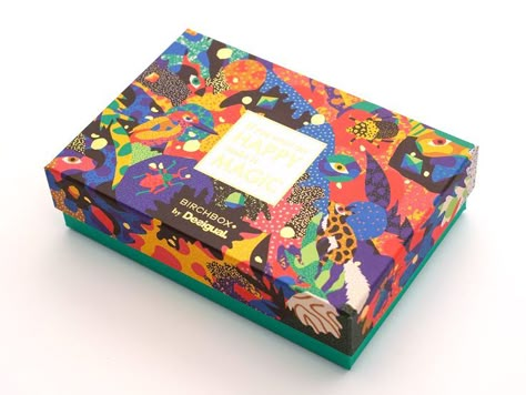 Desigual - Birchbox by Nick Liefhebber  Branding that The Indie Practice love! #branding #design #style #colourful #bright #retro #modern #alternative #theindiepractice Product Drawing, Branding Images, Ideas For Design, Chocolate Packaging Design, Board Game Design, Fotografi Vintage, Cool Packaging, Branding Design Packaging, Gift Box Design