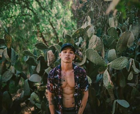 William Singe, Dream Feed, Photo Wall Collage, Male Poses, Future Boyfriend, North Star, My Love, Couple Photos, Fashion Outfits