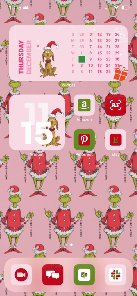 Christmas Phone Theme Grinch, Cute Christmas Wallpaper Iphone Aesthetic Grinch, Grinch Iphone Wallpaper Aesthetic, Grinch Widget Ideas, Grinch Homescreen, Christmas Wallpapers Grinch, Christmas Backgrounds Grinch, Cute Grinch Wallpaper, Grinch Background Wallpapers