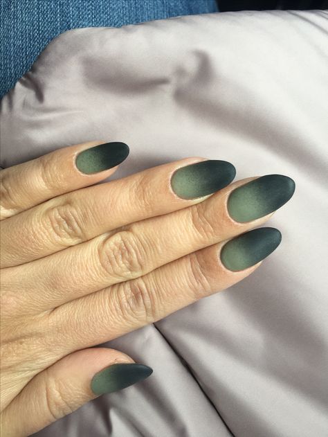 Matte Green Ombre Nails, Green And Black Ombre Nails, Ombre Nails Green, Green Ombre Nails, Matte Green Nails, Nail Party, Black Ombre Nails, Black Almond Nails, Faded Nails