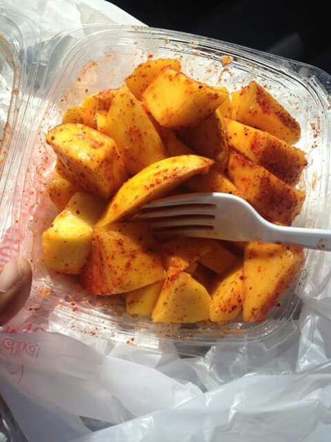 Mango Astethic, Mango And Tajin Snack, Spicy Food Aesthics, Mango Spicy, Aesthetic Mango Fruit Pictures, Fruit Paradise, Birthday Haul, Mexican Snacks, Soul Food Dinner