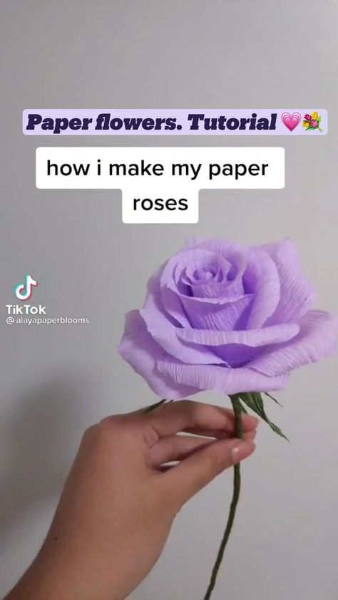 Paper Flower Bouquet Diy, Paper Peonies Tutorial, Diy Paper Flowers Tutorial, Paper Roses Diy, Paper Flowers Diy Easy, Diy Rose, Rose Crafts, Fleurs Diy, Easy Paper Flowers