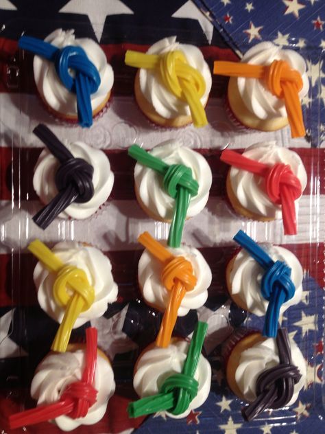 Taekwondo Cupcakes, Taekwondo Display, Taekwondo Drills, Karate Inspiration, Taekwondo Techniques, Martial Arts Party, Karate Cake, Taekwondo Quotes, Karate Birthday Party