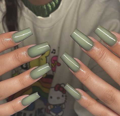 Earthy Nails, Green Acrylic Nails, Retro Nails, Hippie Nails, Airbrush Nails, Subtle Nails, Grunge Nails, Cute Gel Nails, Fire Nails