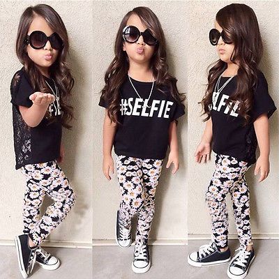 Floral Pants Outfit, Floral Outfit Summer, Toddler Tops, Summer Outfits Kids, Pants Outfits, Legging Outfits, Summer Blouse, Floral Outfit, Girls Summer Outfits