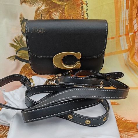 Coach Idol Bag black The Details, Coach Handbags, Chain Strap, Calf Leather, Handbags, Chain, Leather, Fashion Trends, How To Wear