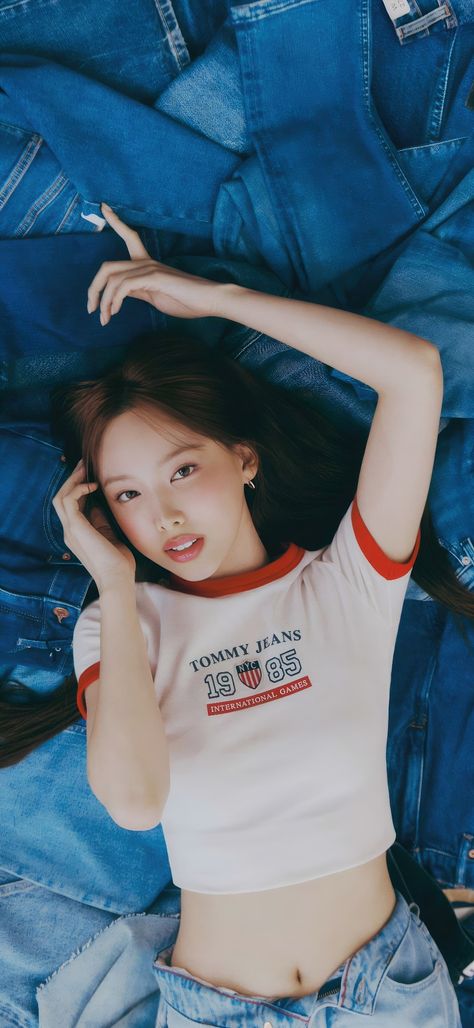 #NAYEON Wallpaper  #TWICE #NAYEONWALLPAPERS Wallpaper Nayeon, Nayeon Twice Wallpaper, Nayeon Wallpapers, Nayeon Wallpaper, Twice Photoshoot, Twice Wallpaper, Twice Korean, Twice Nayeon, Nayeon Twice