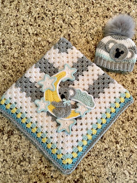 Koala Blanket, Crochet Garden, Bear Blanket, Crocheting Ideas, Baby Koala, Crochet Blanket Designs, Blanket Ideas, Koala Baby, Blanket Patterns