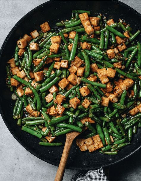 Chinese Homestyle - Omnivore's Cookbook Tofu And Beans Recipe, Stir Fried Tofu, Fried String Beans, String Beans Recipe, Stir Fry Tofu, Vegetarian Chinese Recipes, Stir Fry Vegetables, String Beans, Mapo Tofu