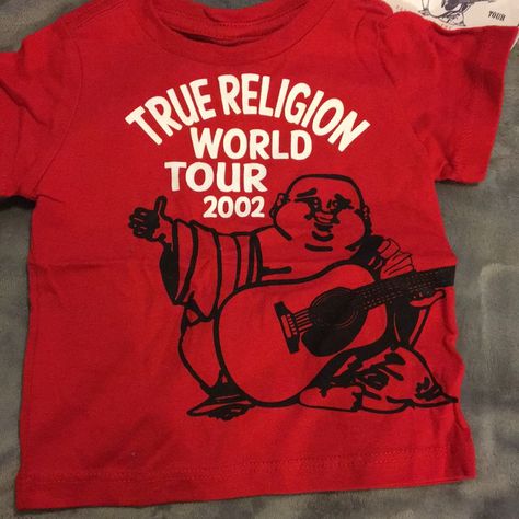 True Religion Boy T-Shirt Brand New With Tags Street Wear Tops, True Religion Shirt, Baddie Shirts, Graphic Shirts Men, Red Shirts, School Shirt Designs, Clothes Streetwear, Fun Shirts, Streetwear Shirts