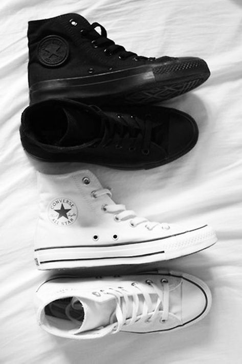 Обувь Air Jordan, All Stars Converse, White Converse, Combat Boot, Minimal Chic, 여자 패션, Shoe Obsession, Converse High Tops, Converse All Star