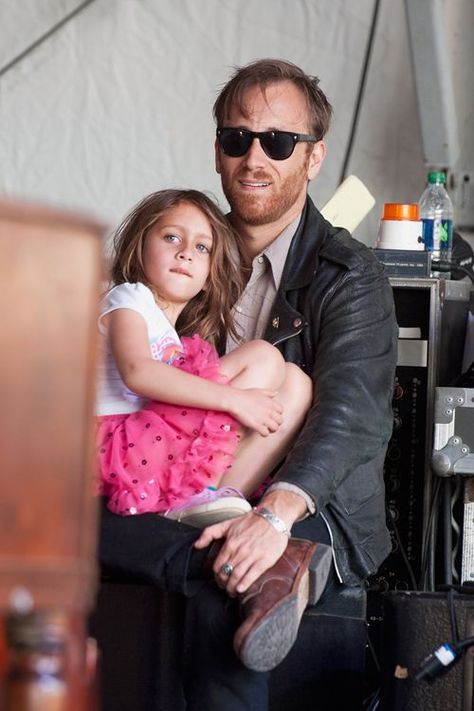 Dan Auerbach (& Stephanie Gonis): Sadie Little 2013 Dan Auerbach, Young The Giant, Dad Pictures, Sitting On His Lap, New Orleans Jazz, Race Course, Black Keys, One Note, The Jam Band