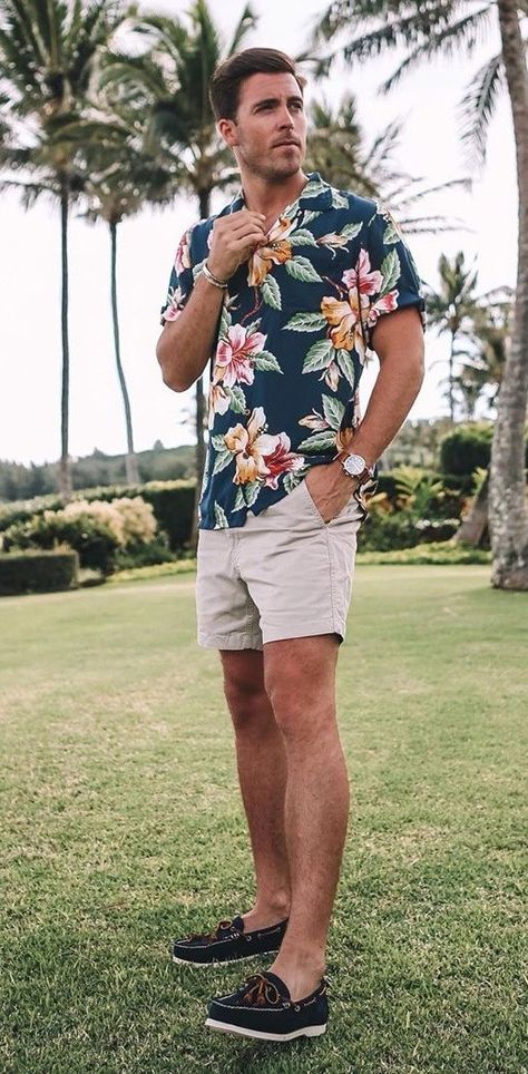 Floral Shirt - Shorts- Summer-Outfits-For-Men Floral Shorts Outfits, Floral Shirt Outfit, Hawaiian Shirt Outfit, Vacation Outfits Men, Floral Shirts, Mens Shorts Outfits, Mens Summer Outfits, Mens Casual Outfits Summer, Summer Shorts Outfits