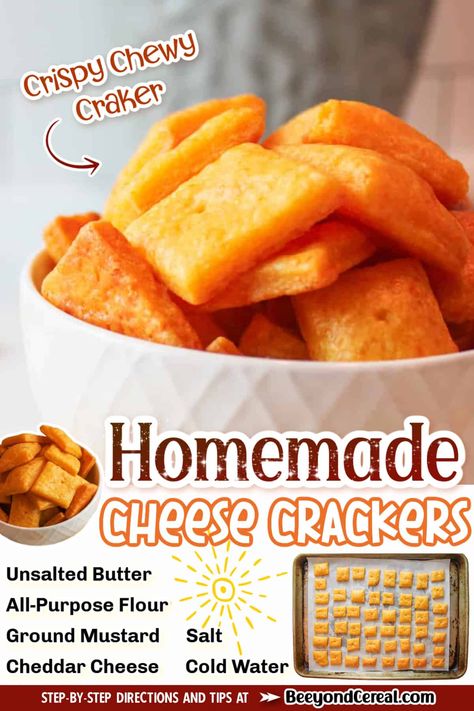 Savory Snack Ideas, Cheez It Recipe, Snack Ideas Easy, Cheese Cracker Recipe, Homemade Cheez Its, Homemade Cheese Crackers, Cracker Recipe, Cheesy Snack, Crackers Recipe