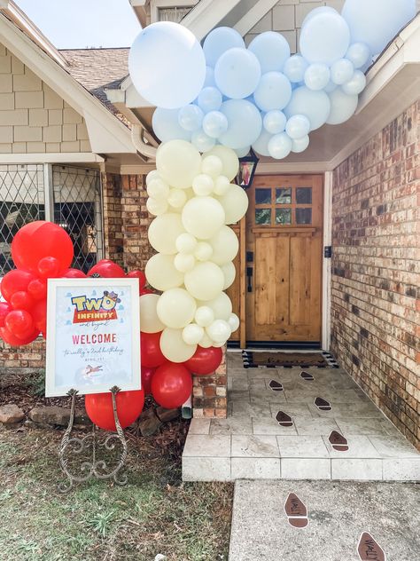 Two Infinity And Beyond Balloon Garland, Two Infinity And Beyond Birthday, Beyond Birthday, Luke 4, Second Birthday Boys, 1st Rodeo, 2nd Birthday Party For Boys, Toy Story Baby, Ideas Cumpleaños