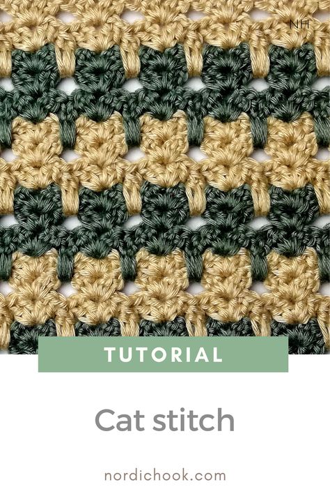 This free crochet tutorial shows how to make the cat stitch step-by-step. It includes detailed photo instructions. This stitch works very well with multiple colors! The cat stitch is reversible and looks the same on both sides. Crochet Cat Stitch, Cat Stitch, Crochet Throw Pattern, Crochet Stitches For Blankets, Crochet Stitches Free, Crochet Cat Pattern, Crochet Blanket Designs, Crochet Stitches For Beginners, Crochet Throw