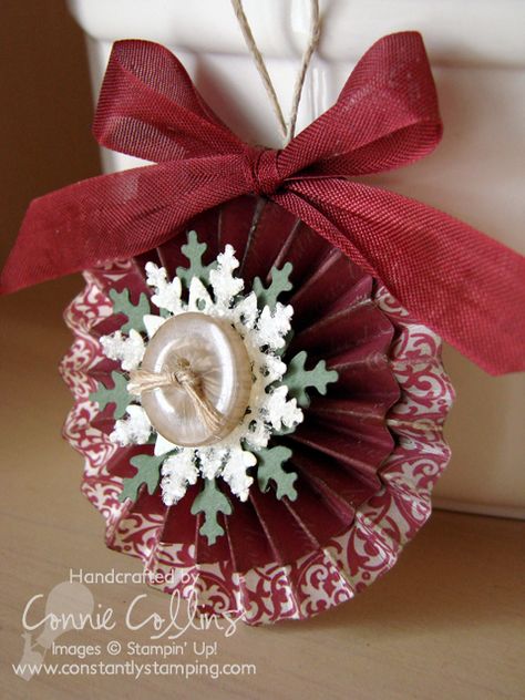 Homemade Christmas Tree, Paper Crafting Ideas, Victorian Christmas Ornaments, Paper Rosettes, Christmas Paper Crafts, Paper Ornaments, Christmas Ornament Crafts, Victorian Christmas, Ornament Crafts