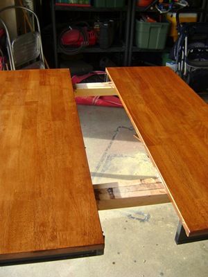 Cleaning Wood Furniture, Wooden Dining Room Table, Wood Dining Room Table, Stripping Paint, Formica Countertops, Wooden Table Top, Pine Table, Cleaning Wood, Wood Table Top